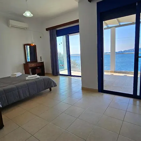 Βίλα Amarandos *